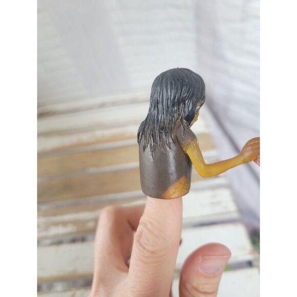 Zombie finger puppet brain female vintage toy - Picture 3 of 7